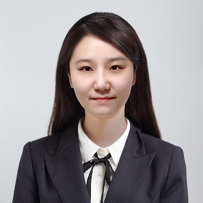 Evelyn JIANG - Associate