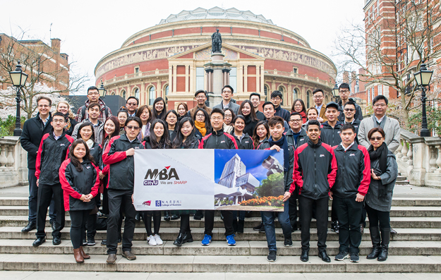 Group Photo_UK